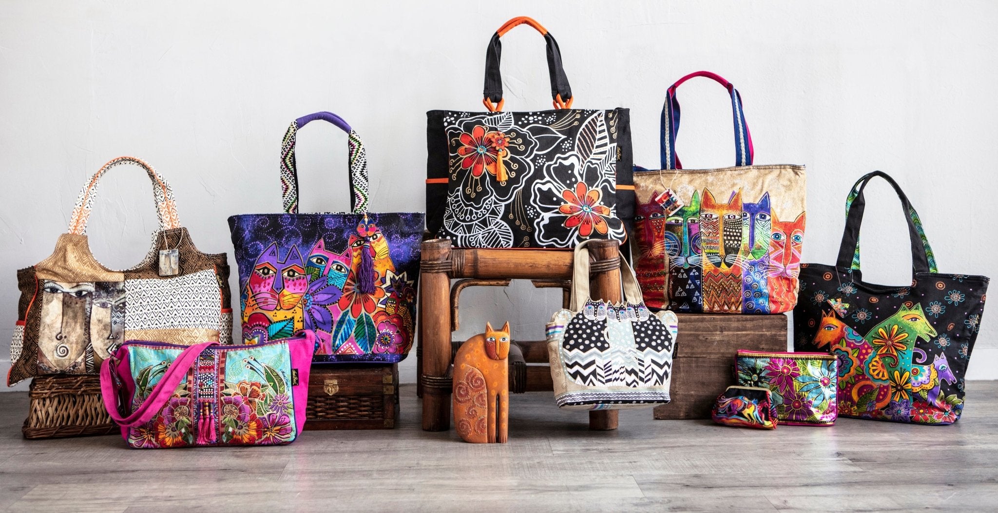 Laurel Burch Small Canvas Purse Tote Bag Handbag Global Spirit